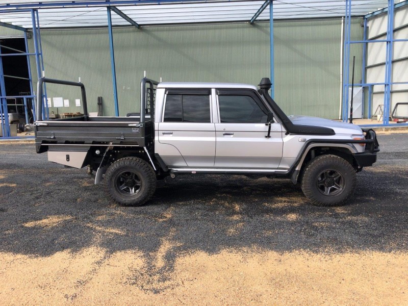 Landcruiser 79 Series UteTray with 3" Gooseneck Kit