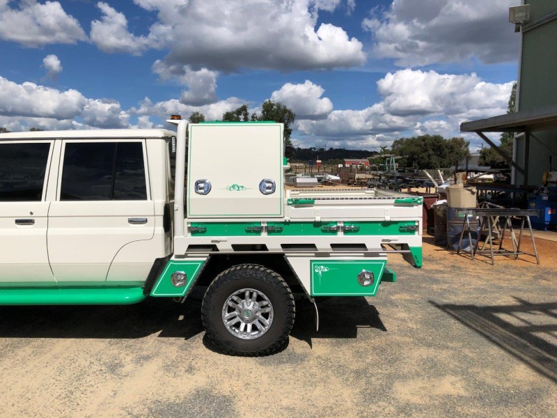 Dual Cab Landcruiser Tray