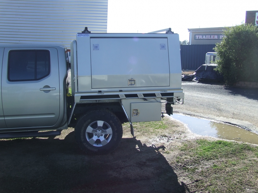 Southern Cross Touring Canopy Sapphire City Engineering Custom made all aluminium canopies