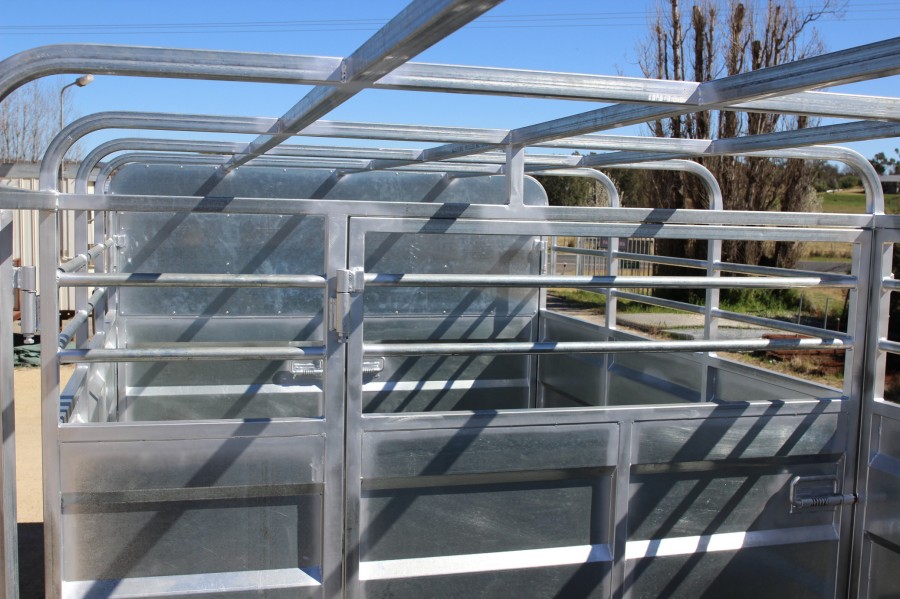 Cattle Floats Sapphire City Engineering Custom made Cattle Floats